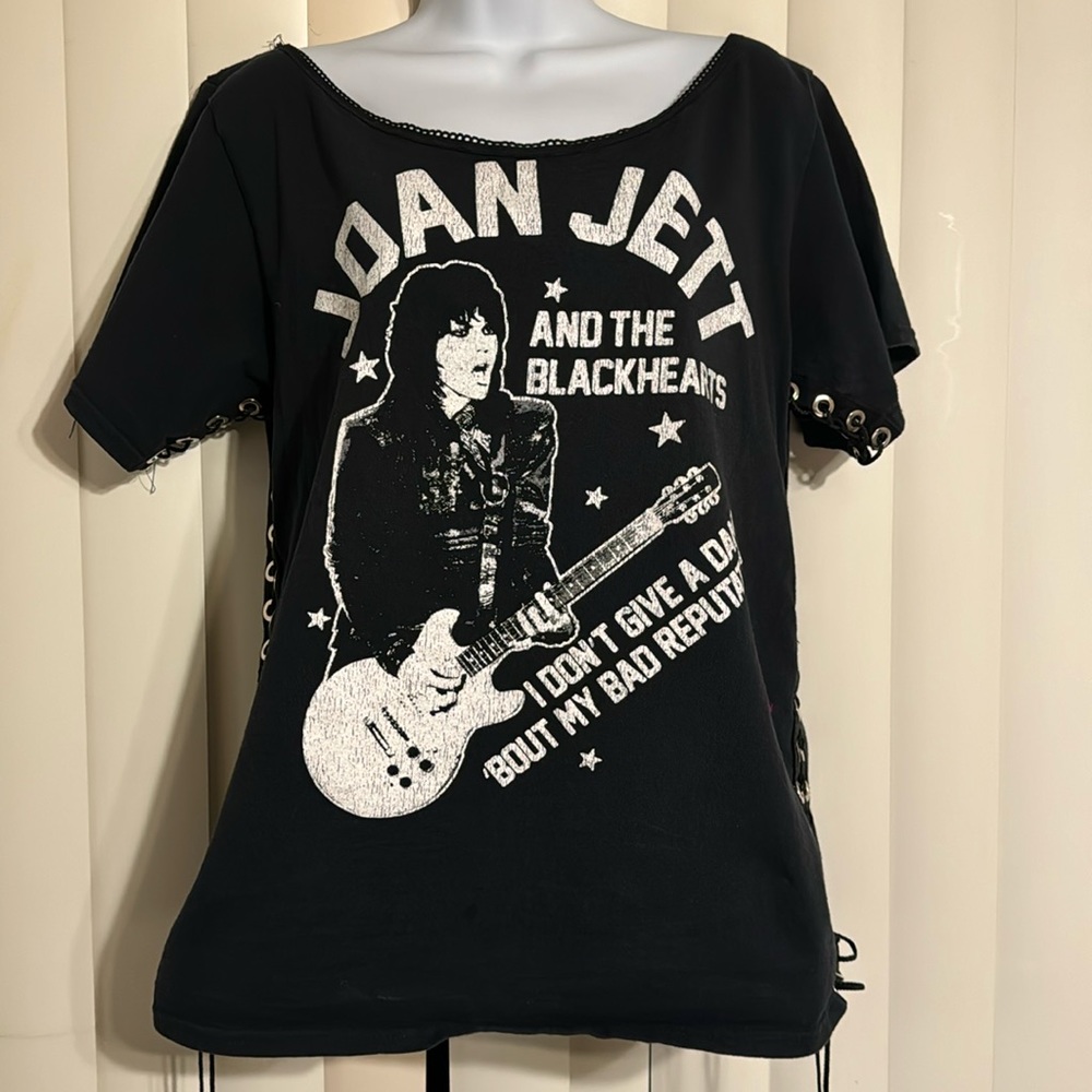 Joan Jett And The Blackhearts Custom One Of A Kind Concert T-Shirt-Unisex Large